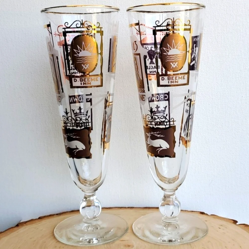 Vintage Libbey Pedastal Beer Glasses Pub and Inns Gold Detail Set of Two